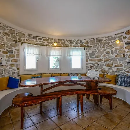 Holiday home Haritomeni