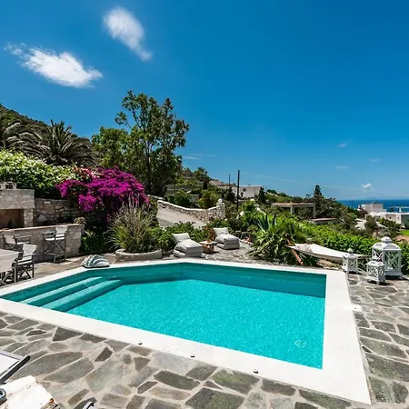 Haritomeni * Πάρος